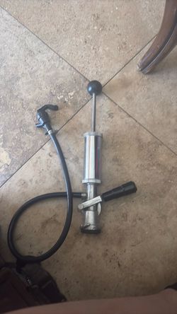 Beer tap pump