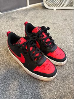 Nike court vision low red/black (7men/9women)