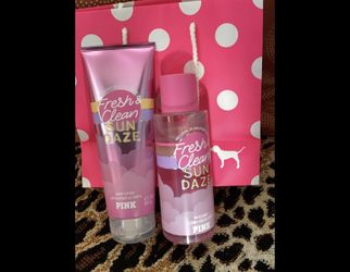Victoria secret.!! Set $20 new.!!