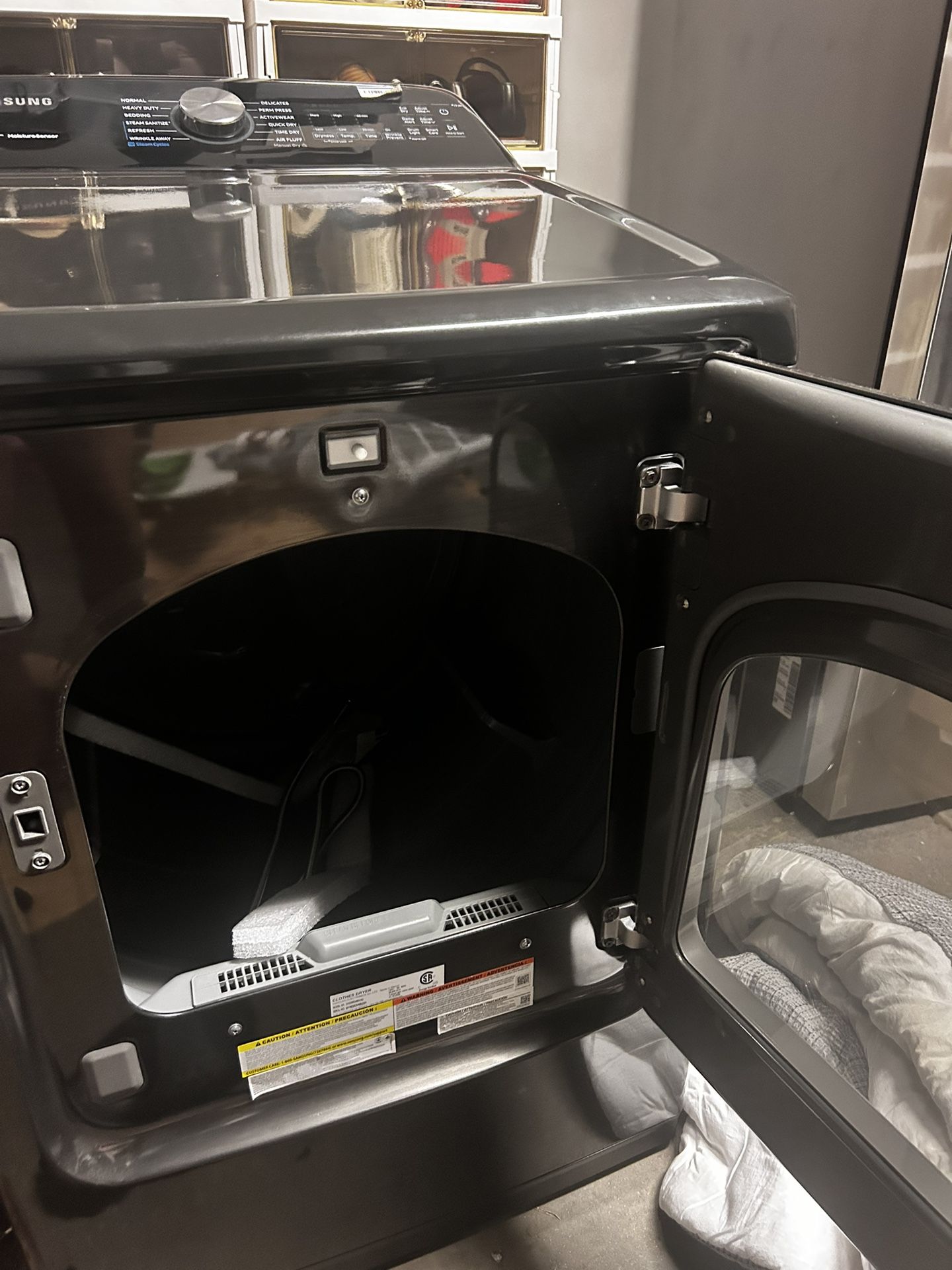 Samsung Dryer BRAND NEW
