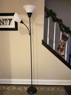 Black Torchiere Lamp w/ Task Light - Like New!