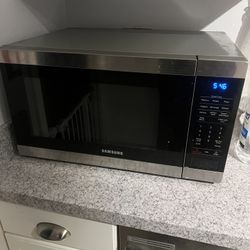 Microwave