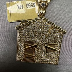 Gold Charm 6.90 Grams 🤑💰$450