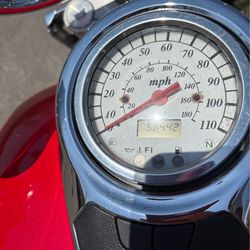 2025 Suzuki Boulevard
