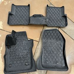 JEEP RENEGADE 2014 FLOOR MAT