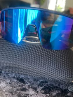 Oakleys sutro lite LIKE NEW