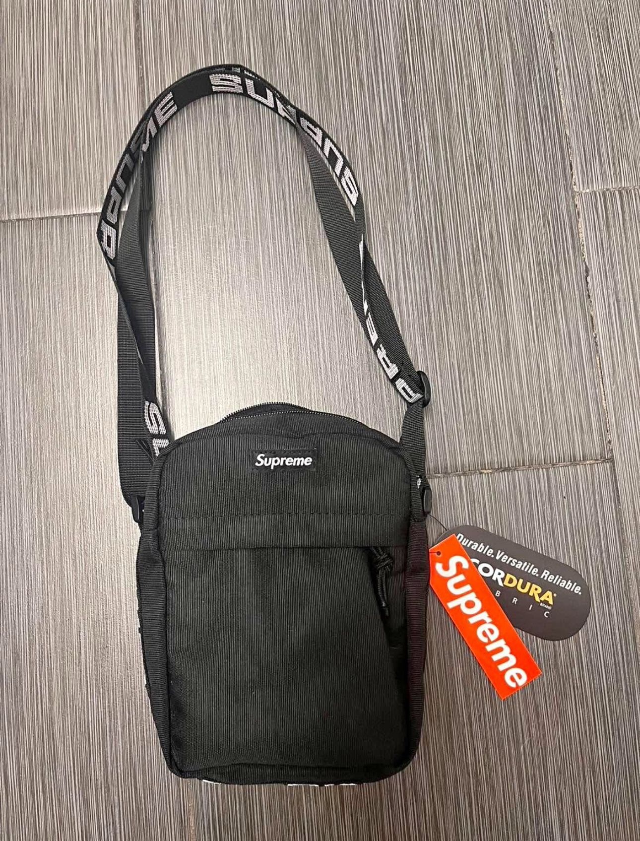 Supreme Shoulder Bag – Black (Crossbody)