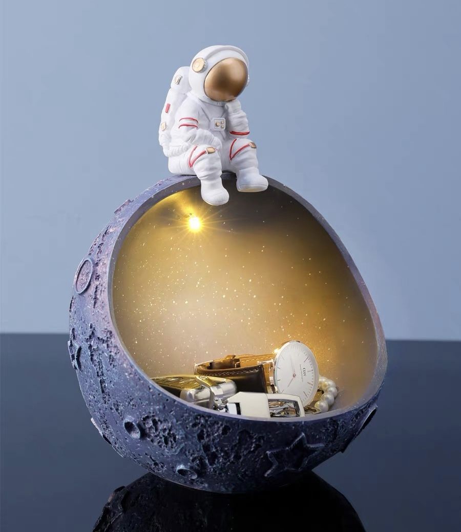 Astronaut entry storage/key container