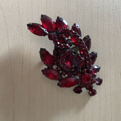 Vintage Ruby Red Brooch