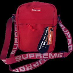 “SS18” Shoulder Bag in Red
