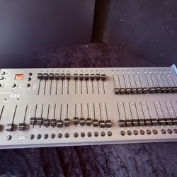 Leprecon 624 DMX Analog Lighting Console