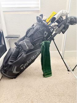 Taylor made golf set