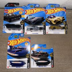 Hot Wheels Batman Batmobile Blue And Gold Bat Boat Black And Blue 