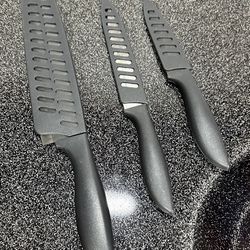 Set of 3 Kitchen Knives 