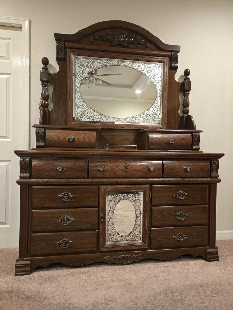 Bedroom Set 