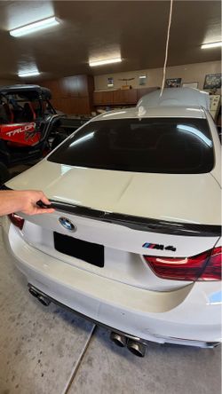 Brand New Carbon Fiber Trunk Spoiler – BMW M4 F82/F83 Style