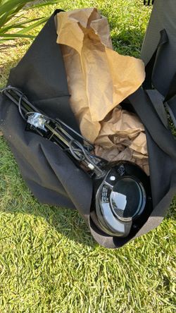 Desk light/magnifying glass