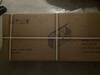 Metal trash bin cabinet
