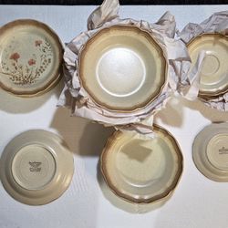 Mikasa Whole Wheat Set 