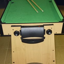 Kids Pool Table 