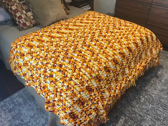 Vintage Cozy handmade crochet afghan blanket Fall colors