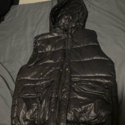 Sleeveless Puffer 