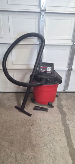 Craftsman, wet / dry shop vacuum.