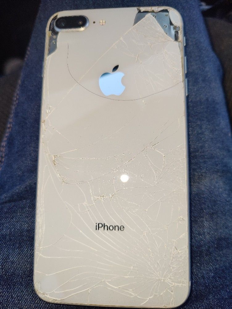 iPhone 8 Plus