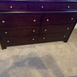 4 Piece Bed Room Set 