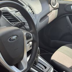 2015 Ford Fiesta