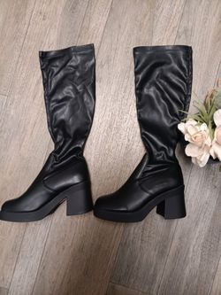 Leather Long Black Boots Size 10 - Botas Largas De Piel