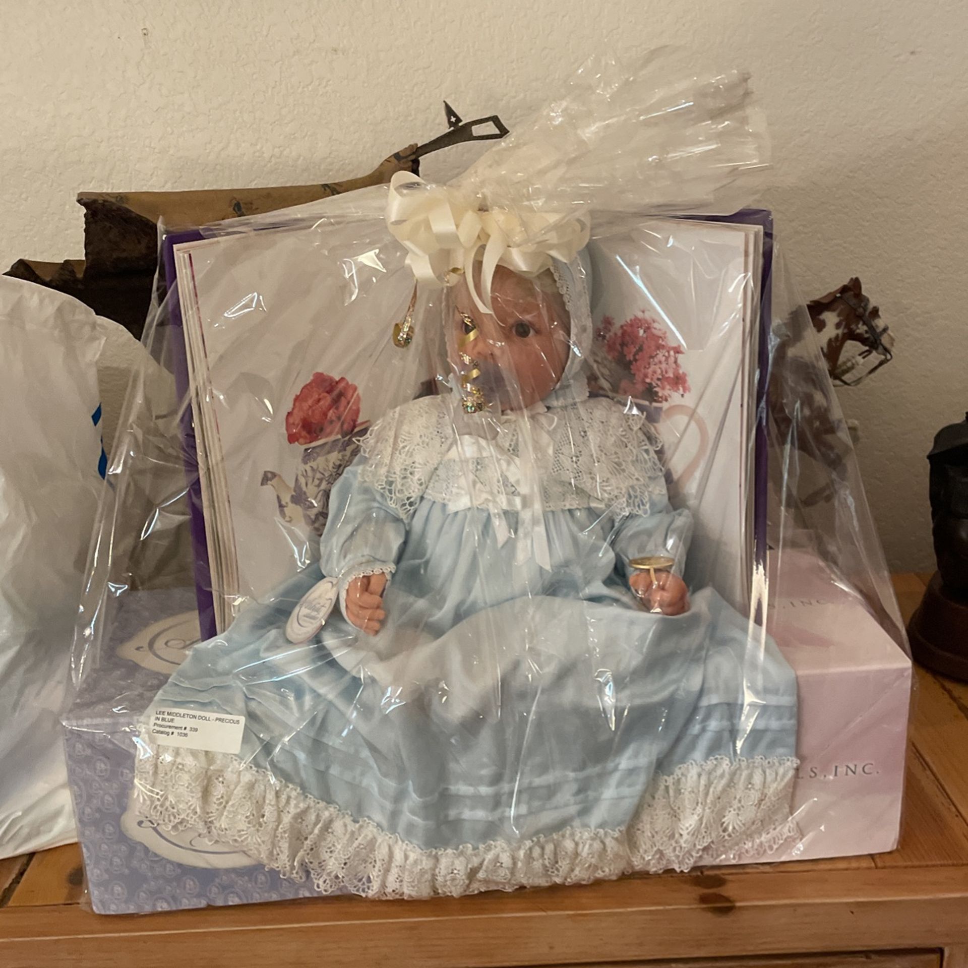 Lee Middleton Doll - Precious In Blue