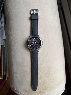 Samsung Galaxy watch 8 classic 46mm