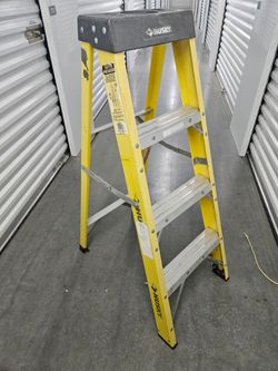 Step Ladder