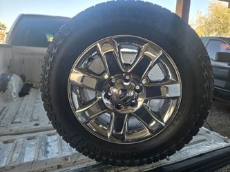 Wheel and tire