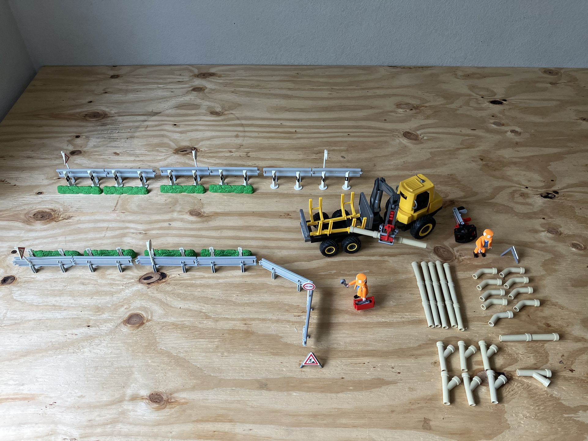 Playmobil City Action Construction 2 Discontinued 3257 Road Highway Barrier Set