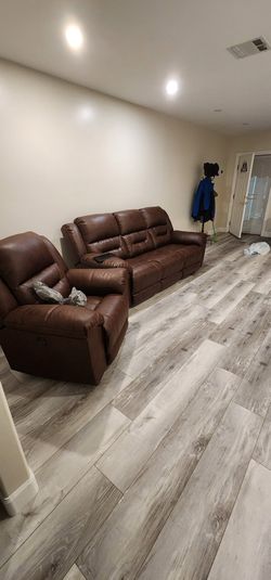 Ashley Furniture Leather Sofa & Recliner – Excellent Condition