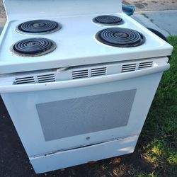 GE Stove