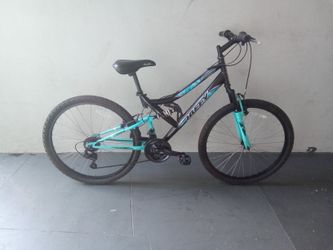 BICYCLE HUFFY 18 SPEED SIZE 26 BRAND NEW 