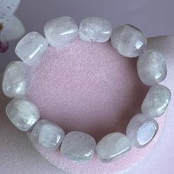 light amethyst