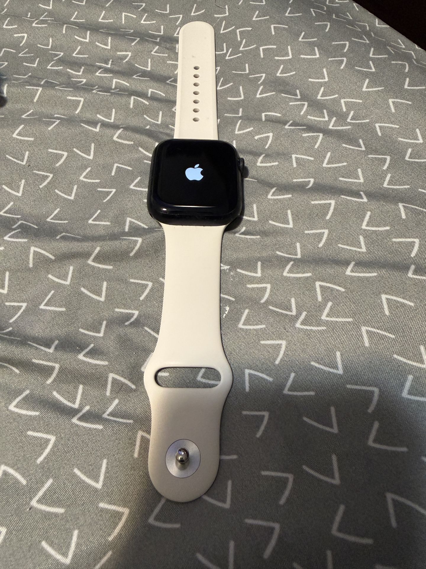 Apple Series 9  Watch 42 MM
