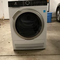Electrolux Electric Ventless Dryer