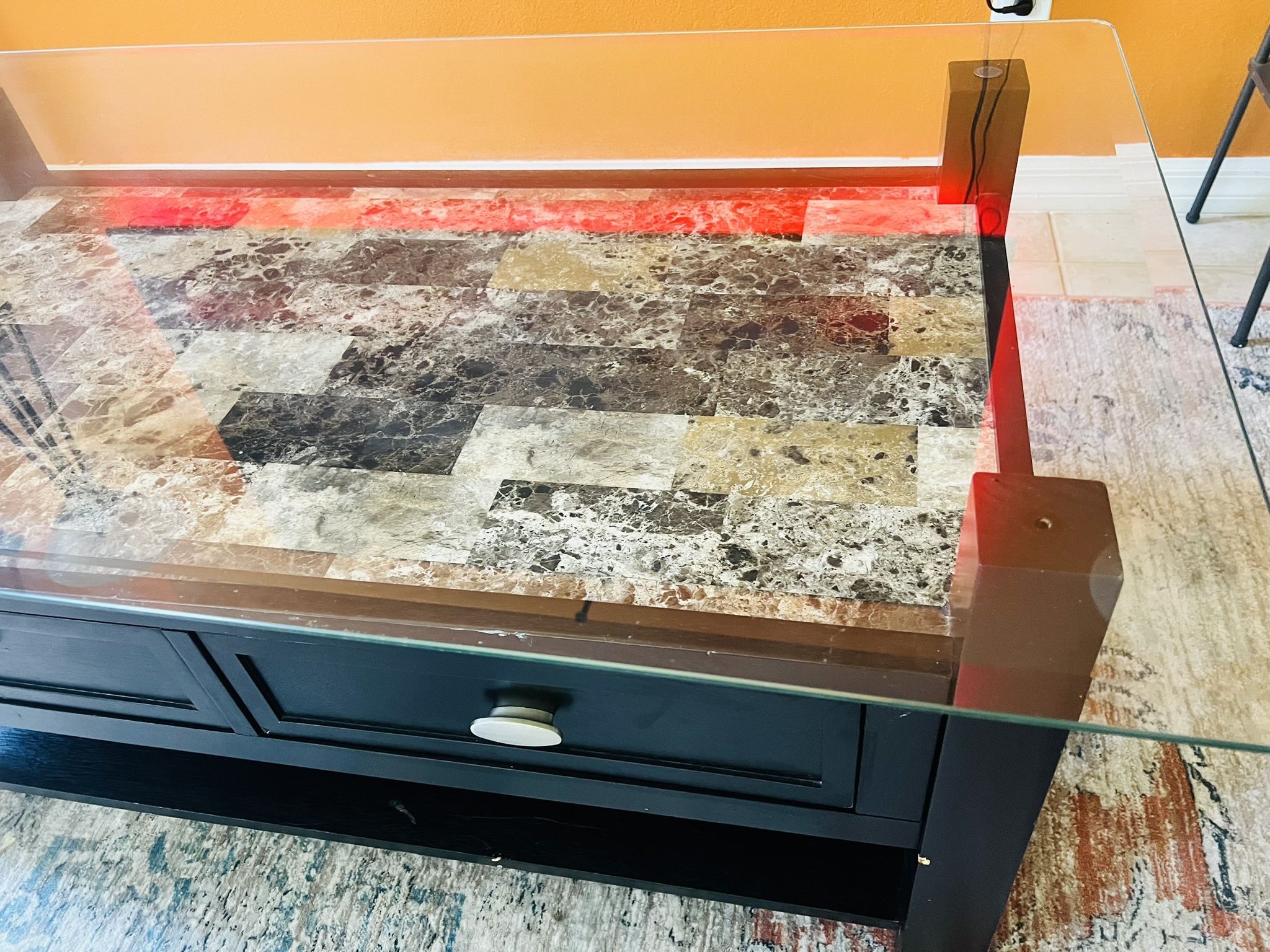 Coffee table +2 side tables