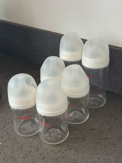 Baby glass bottles PIGEON (near Culver City pick up)