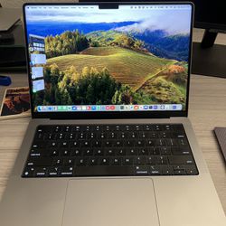 M1 Pro MacBook Pro (32GB RAM)