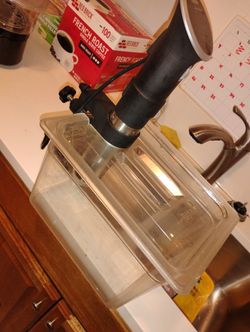 Souvide Bath And Temperature Reader