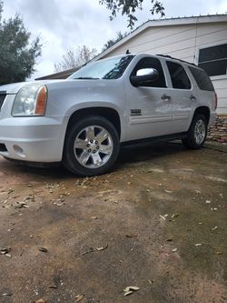 2011 GMC Yukon