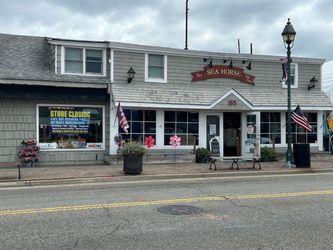 STORE CLOSING/Fixtures and Displays For Sale