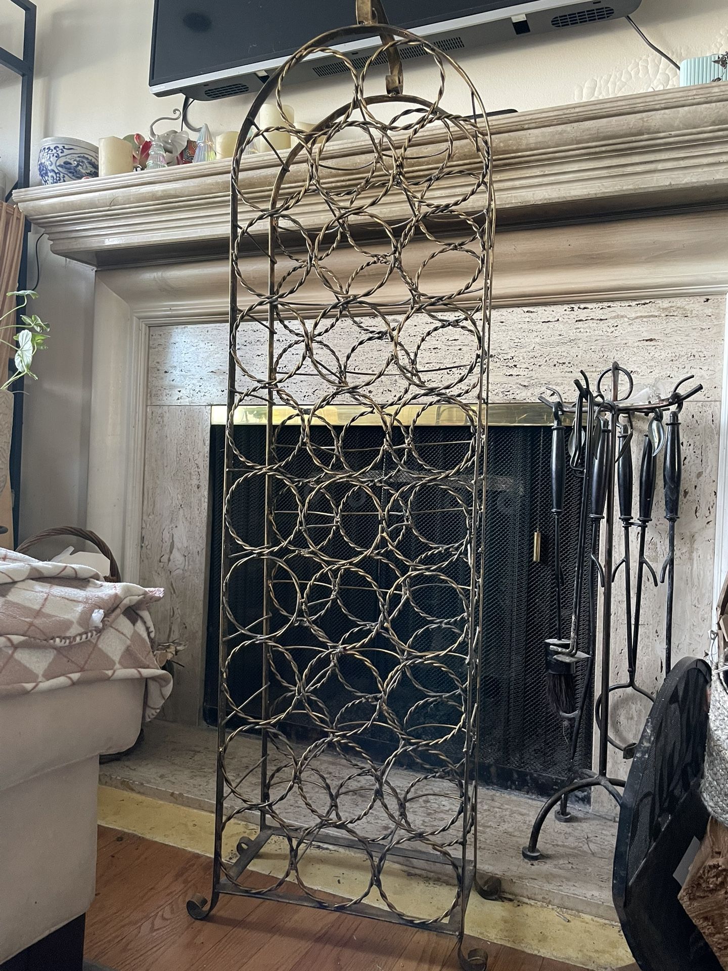 Wine Rack - 29 Bottles