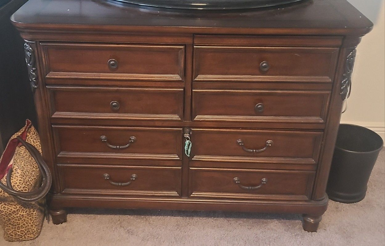 Filing Cabinet